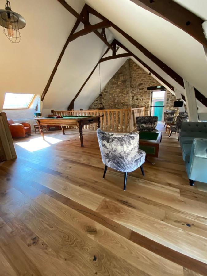 Hotel Manoir De Rigourdaine 3*