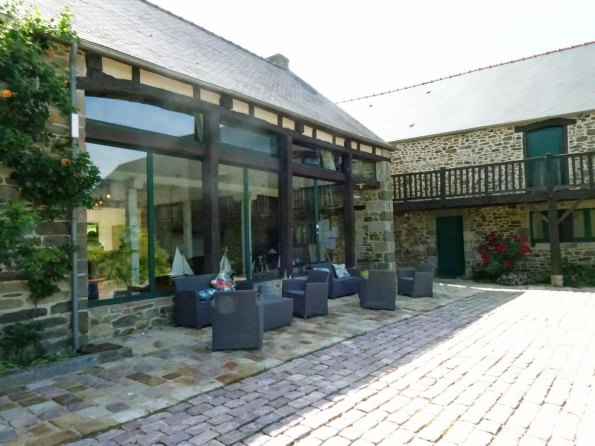 Manoir De Rigourdaine Plouer-sur-Rance