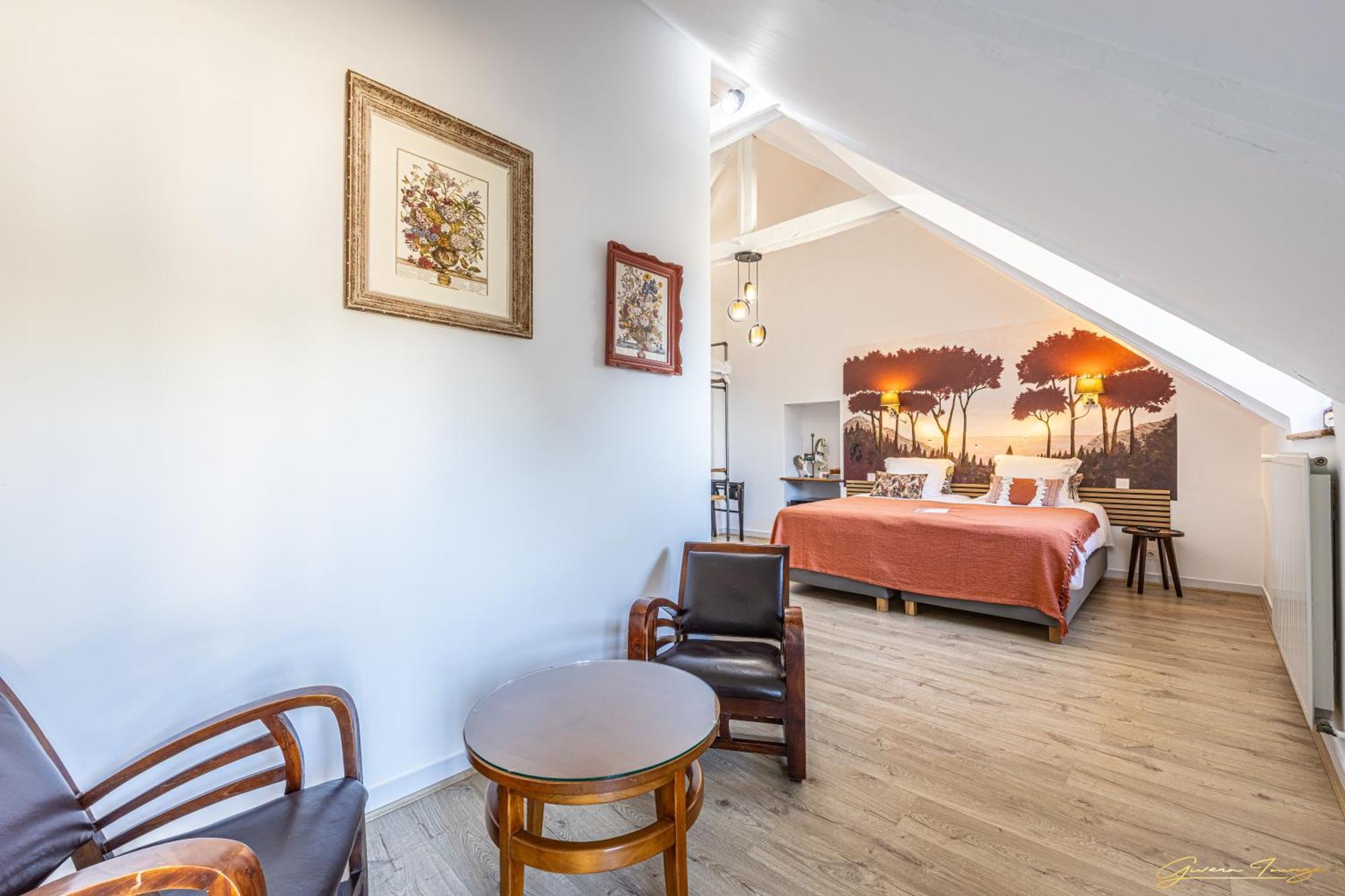 Hotel Manoir De Rigourdaine